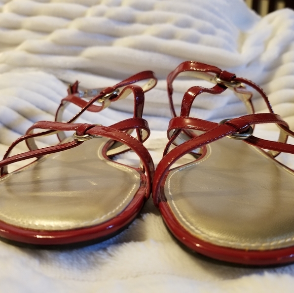 Unisa red sandals - Picture 2 of 3